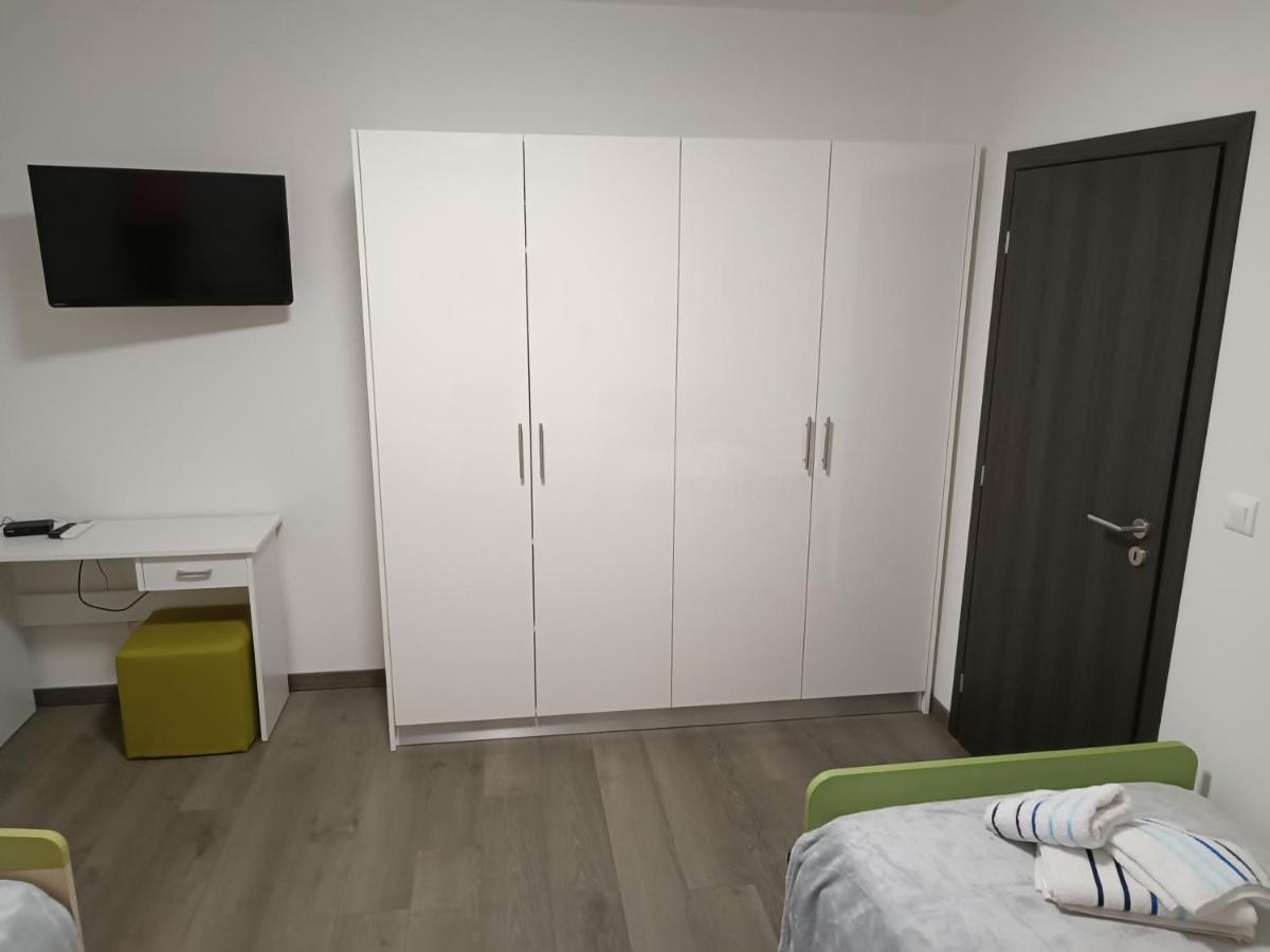 Ferienwohnung Nicol Split Exterior foto